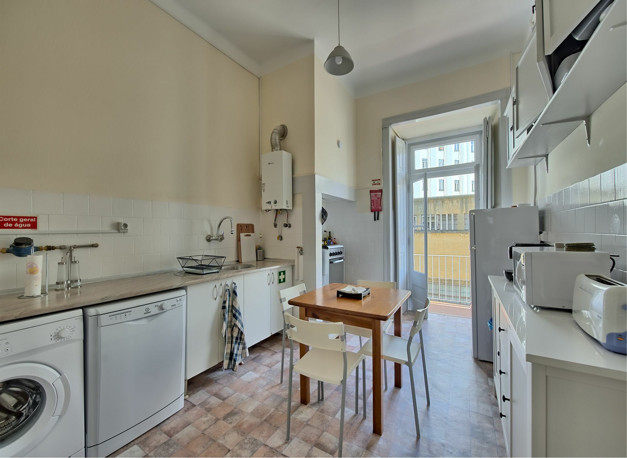 Almirante Reis Apartment リスボン エクステリア 写真